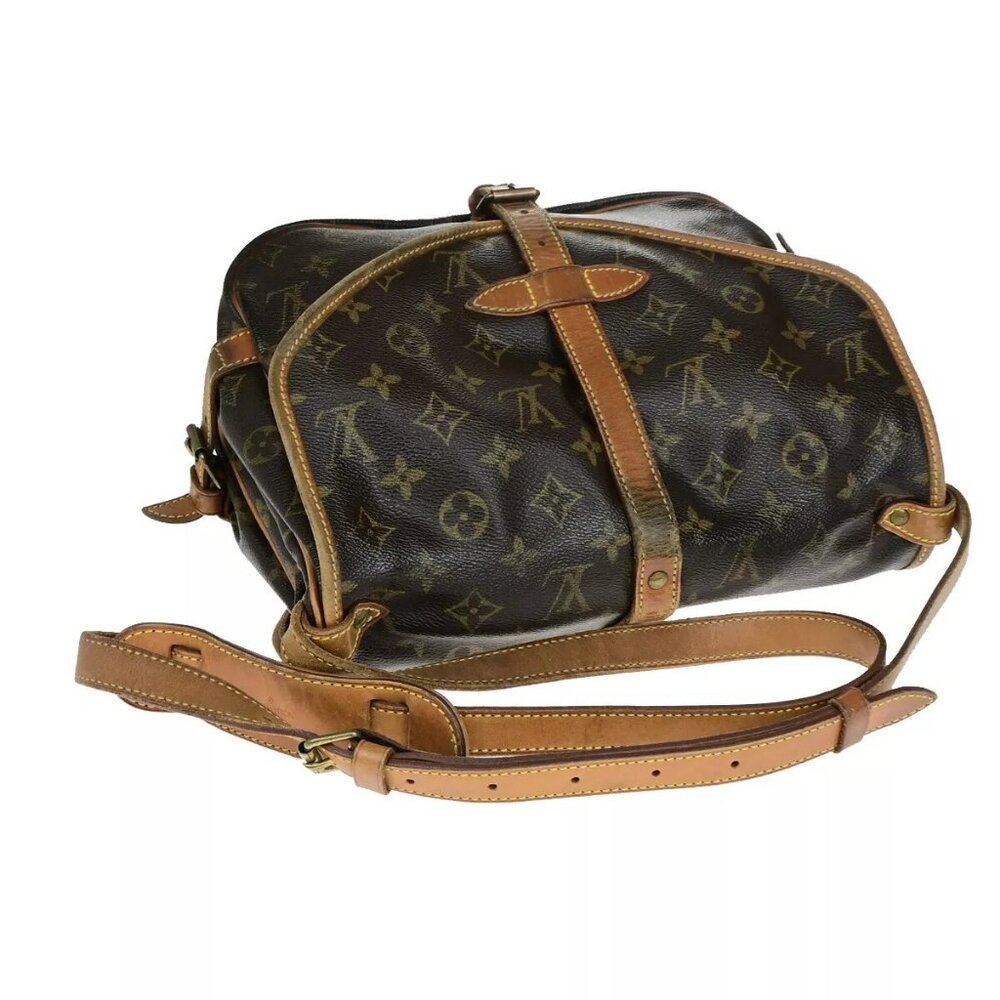 LOUIS VUITTON Logo Saumur 30 Shoulder Bag Monogram Leather Brown - Picture 6 of 16